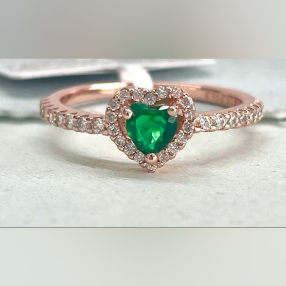Pandora Elevated Heart Ring14k Gold-plated